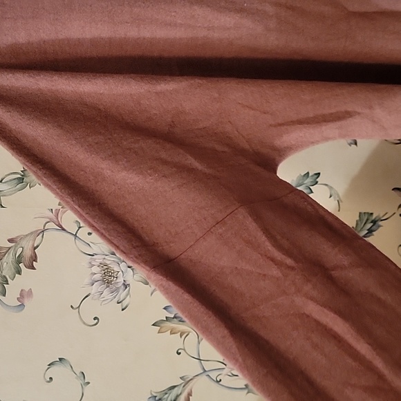 Liz Lange Maternity Mauve Turtleneck XXL 3/4 Sleeves with drop shoulder - Picture 6 of 6